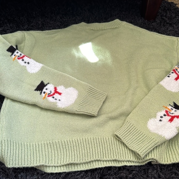 Light Green Snowman Sweater by POOF teen Small - Picture 3 of 4